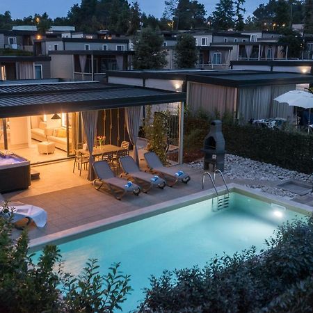 Premium Camping Homes Santa Marina, Lanterna Tar-Vabriga 外观 照片